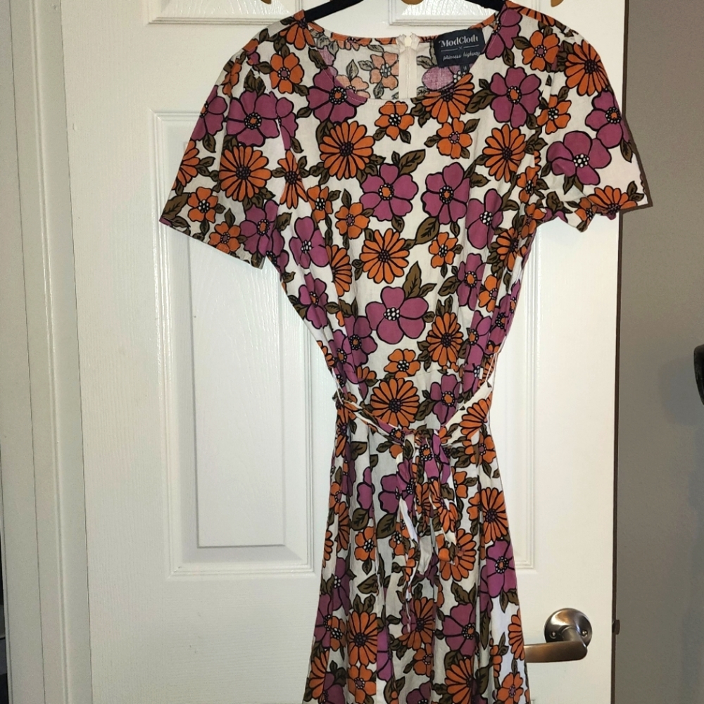 Modcloth Princess Highway Floral Scoop Dress